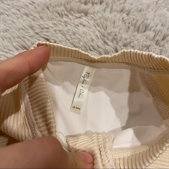 Rylee + Cru Ribbed Rash Guard Onepiece ivory Shell 18/24M - Picture 4 of 7